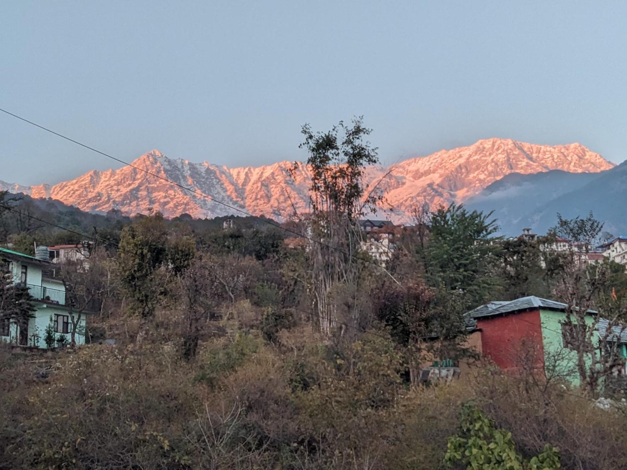 Happy Home Stay, Dharamshala Extérieur photo