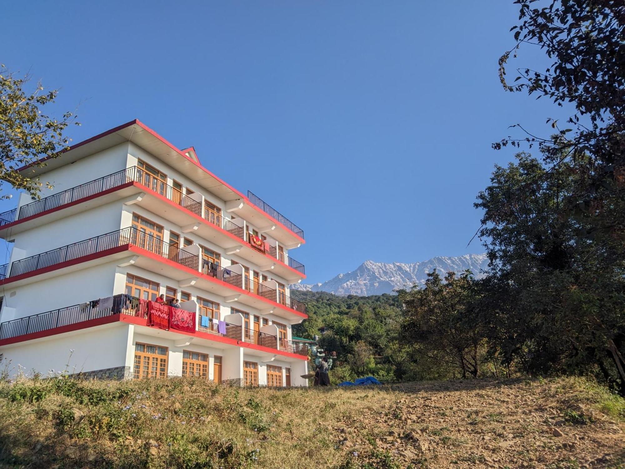 Happy Home Stay, Dharamshala Extérieur photo