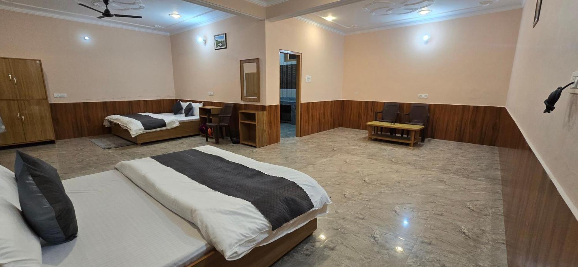 Happy Home Stay, Dharamshala Extérieur photo